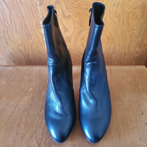 STUART WEITZMAN Rosalind 90 Leather Booties - Picture 5 of 16